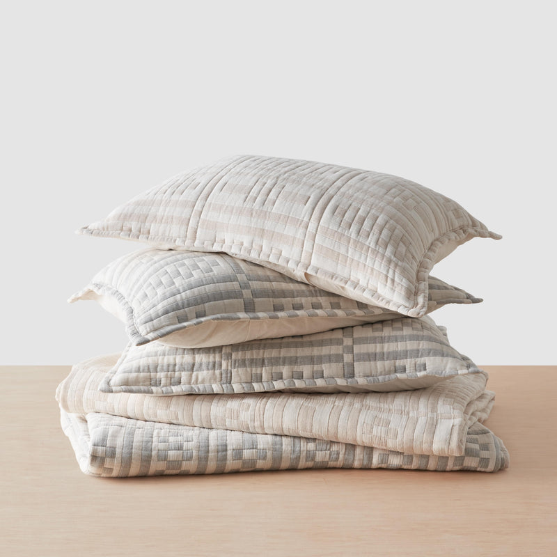 Alegria Organic Cotton Quilted Bed Blanket
