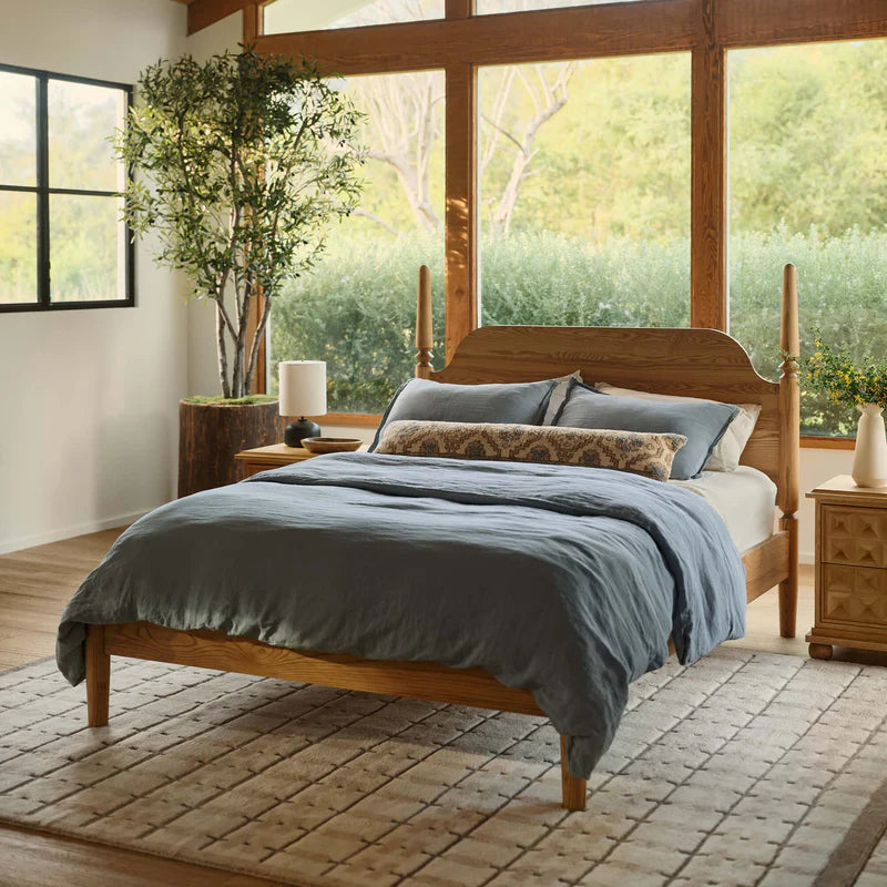 Mila Hand-Knotted Area Rug