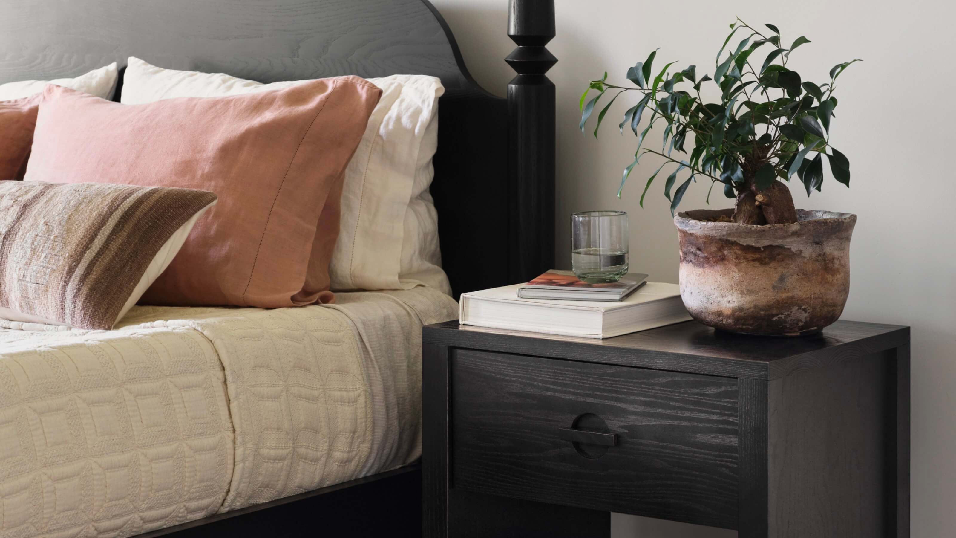 Shenandoah Canopy Bed